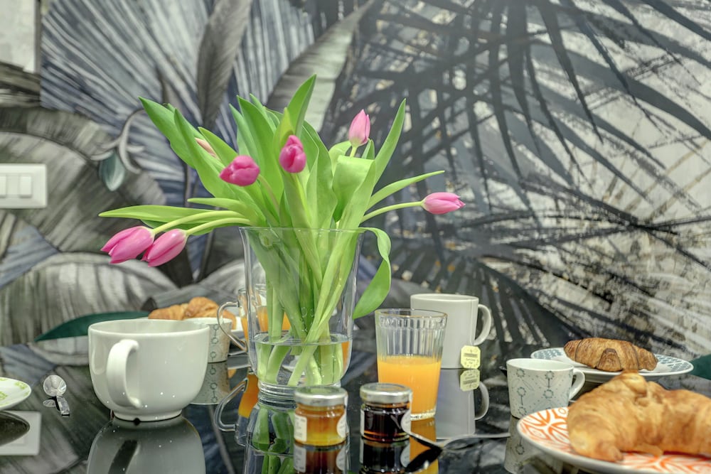 santi quattro apartment and rooms colosseo