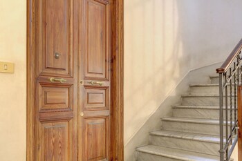 santi quattro apartment and rooms colosseo