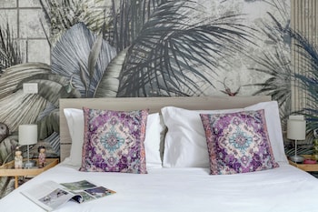 santi quattro apartment and rooms colosseo