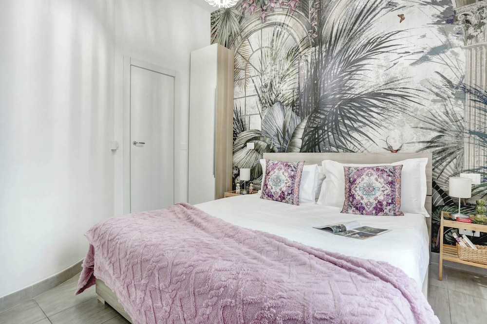 santi quattro apartment and rooms colosseo