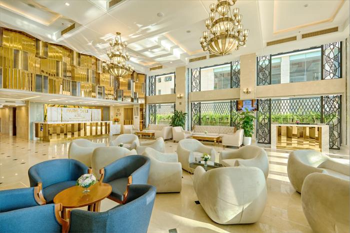 paris deli danang beach hotel