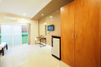 bann lhong rak krabi