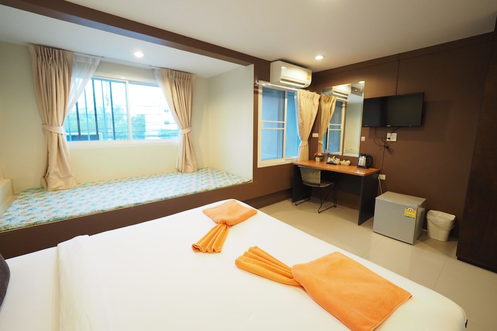 bann lhong rak krabi