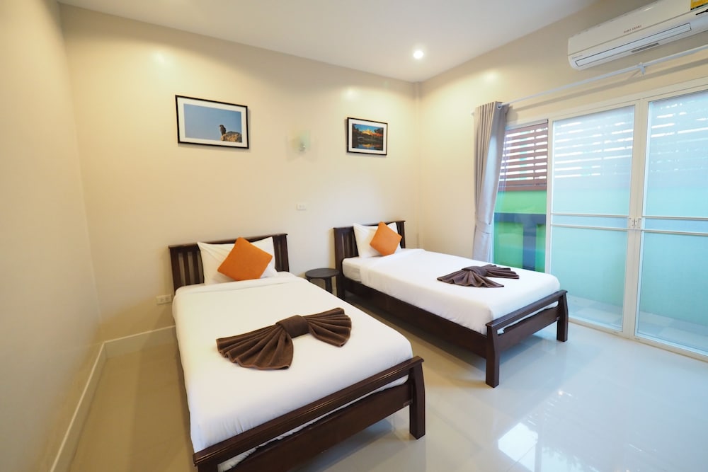 bann lhong rak krabi