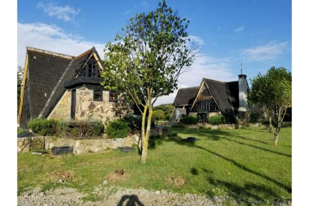 samawati lakeside cottages