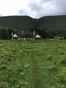 samawati lakeside cottages