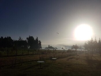 samawati lakeside cottages