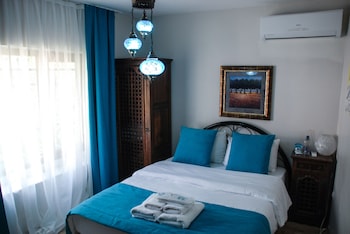 foca antik hotel