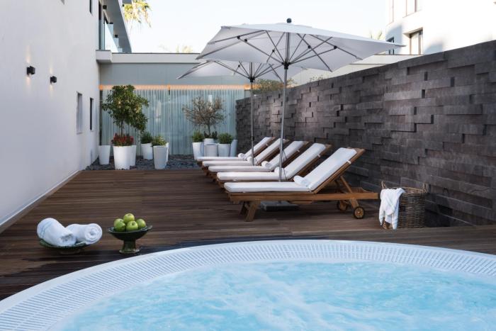 u boutique kinneret by the sea of galilee