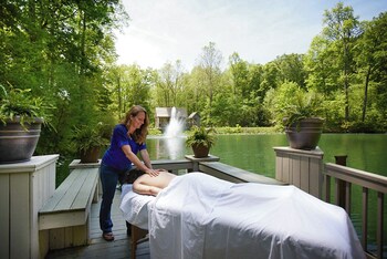 Cherry Ridge Retreat,Hocking County>>Athens,3 star