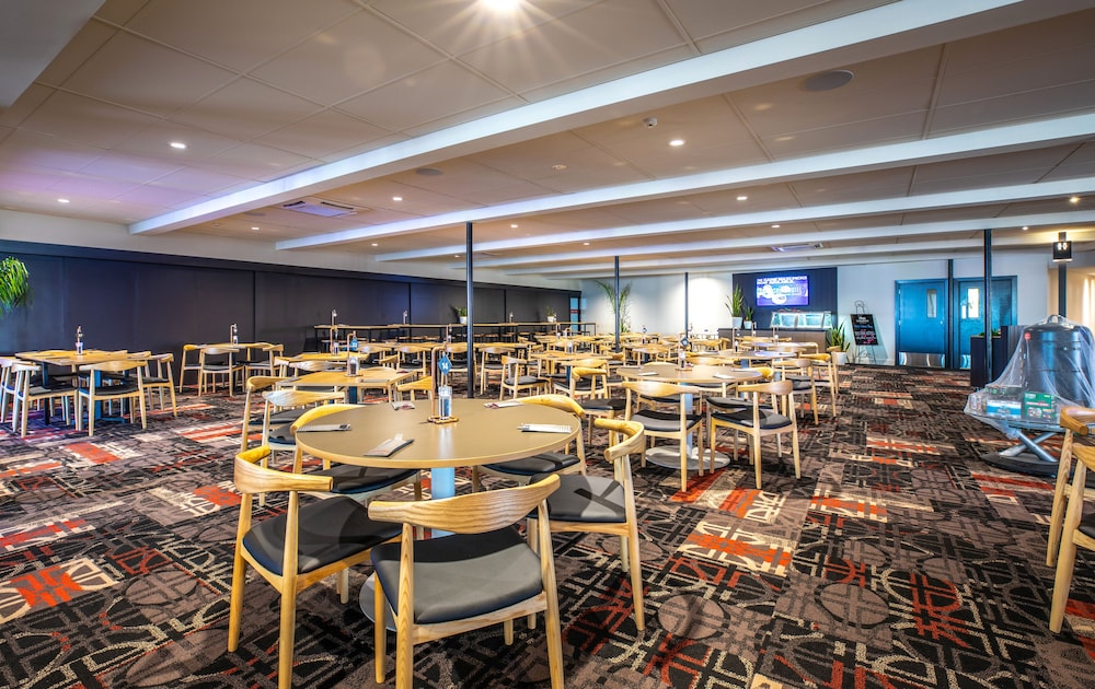 nightcap at finsbury hotel