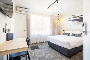 nightcap at finsbury hotel