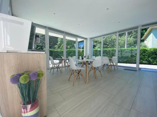 Crystal Bed And Breakfast,Dormelletto>>Belgirate,3 star