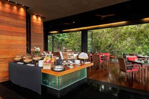 paresa resort phuket