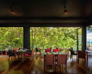 paresa resort phuket