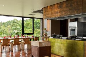 paresa resort phuket