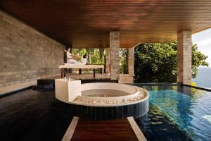 paresa resort phuket