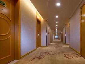 vienna hotel foshan lecong furniture mall