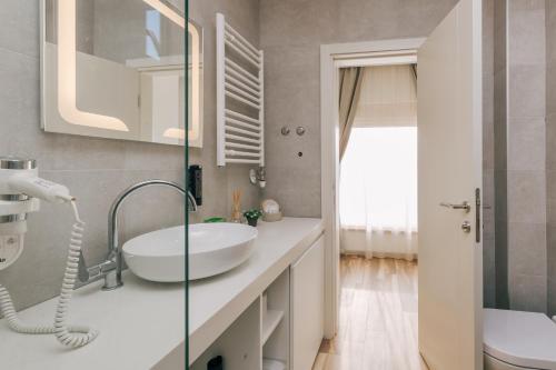 villa royal apartments