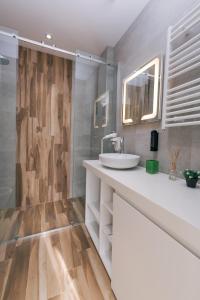 villa royal apartments