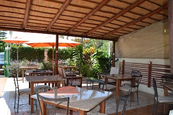 sundown guest house maputo