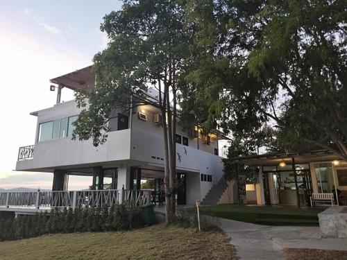 norn nab dao rimphu resort