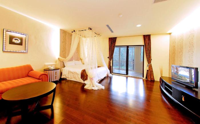 sun moon lake karuizawa villa bandb