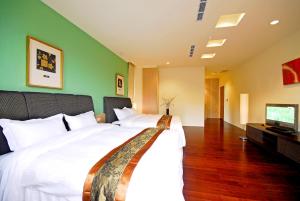 sun moon lake karuizawa villa bandb