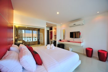 alfresco phuket hotel