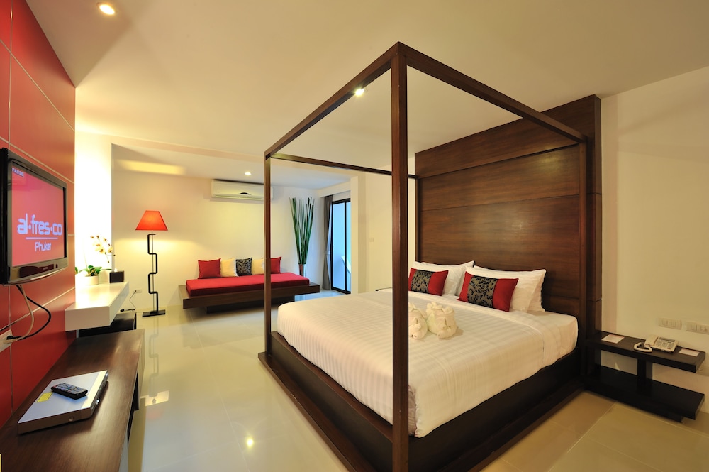 alfresco phuket hotel