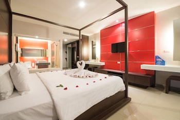 alfresco phuket hotel