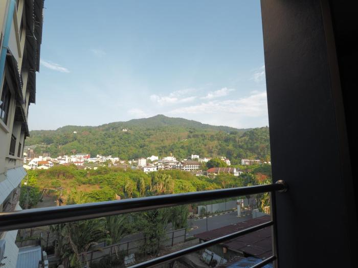 alfresco phuket hotel