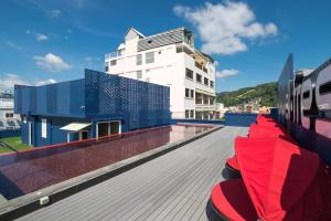 alfresco phuket hotel