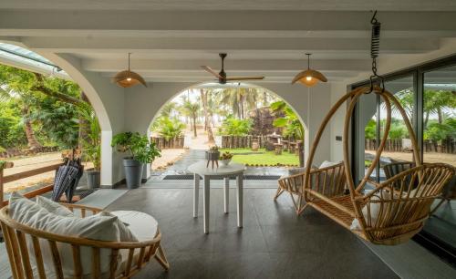 croque beach resort