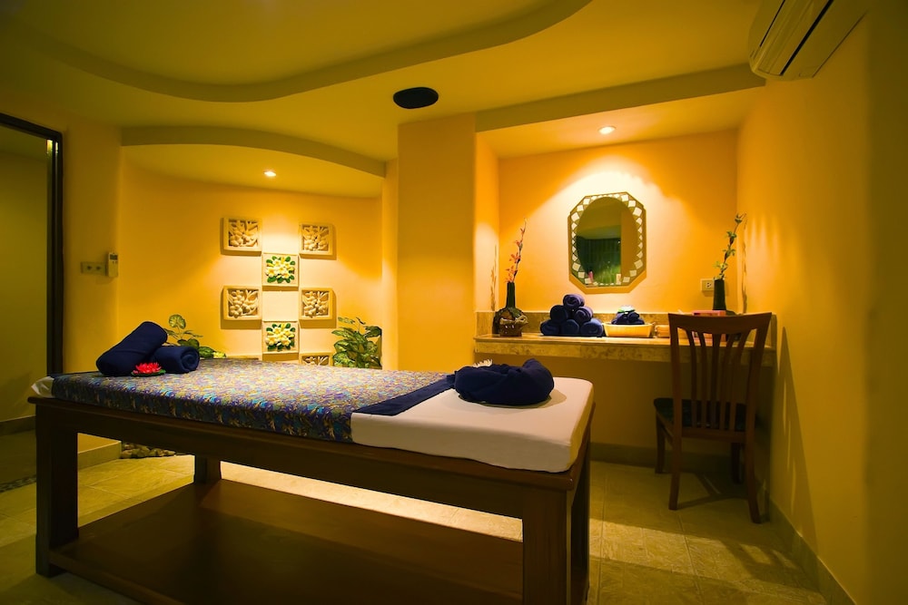 pacific club resort