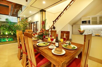 villa de liza seminyak beachside