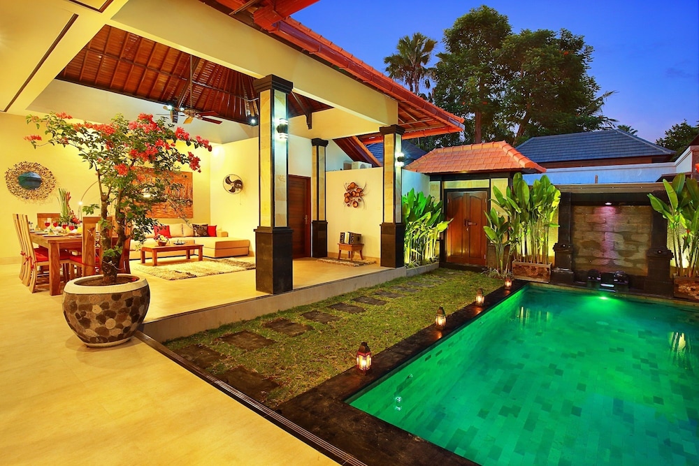 villa de liza seminyak beachside