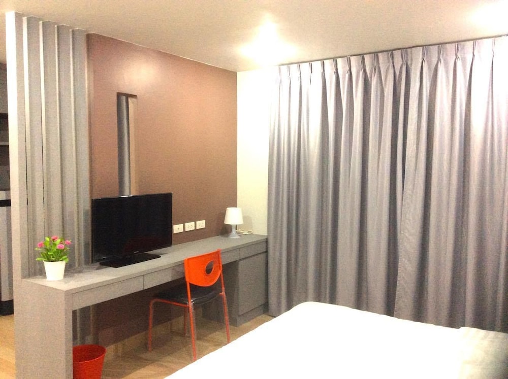 aparthotel live at home sukhumvit 105