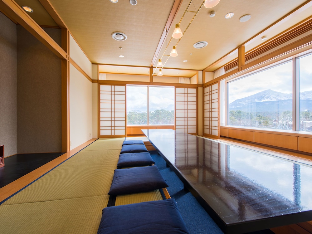 urabandai lake resort