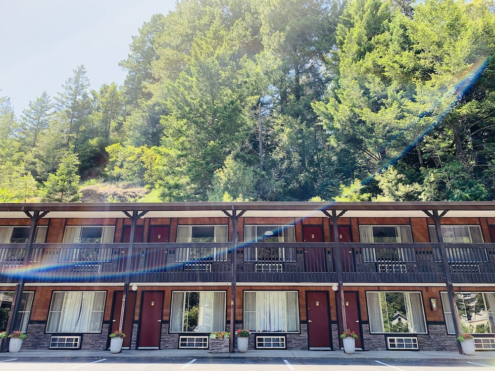the occidental lodge