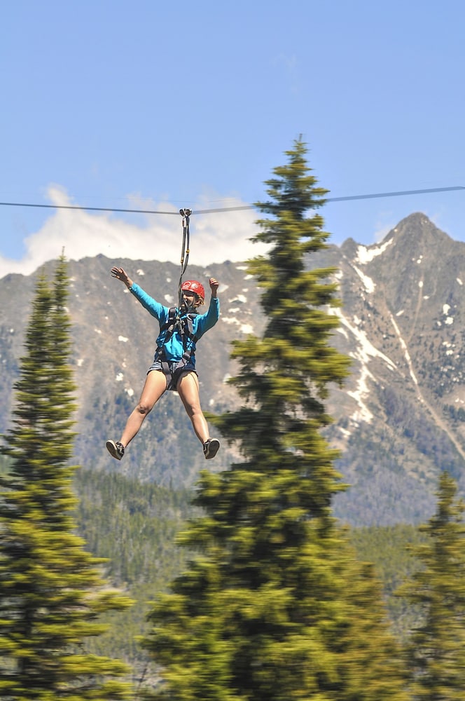 shoshone condos at big sky resort