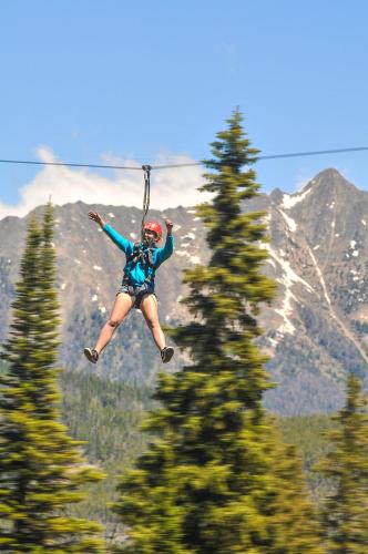 shoshone condos at big sky resort