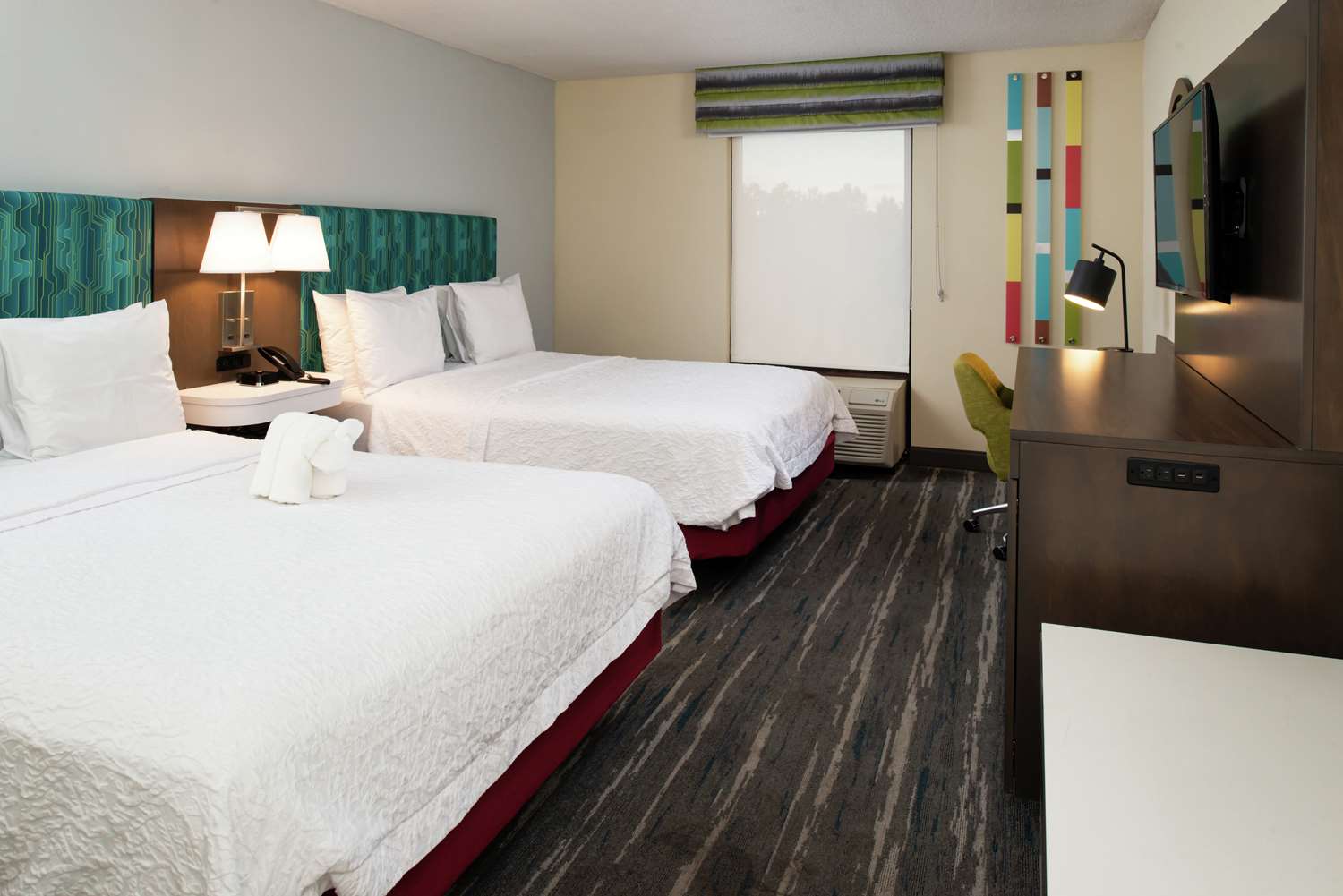 hampton inn greensboro airport