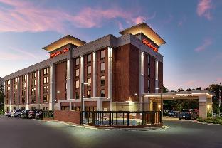 hampton inn greensboro airport