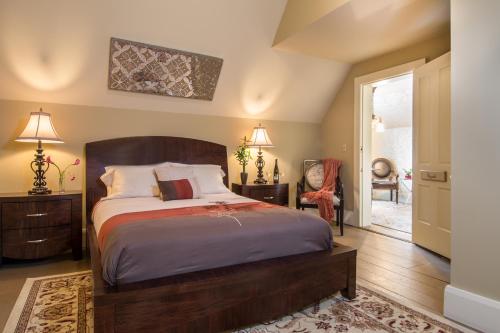 gothic eves inn and spa