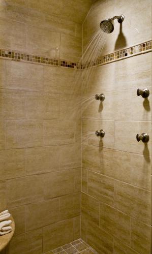 gothic eves inn and spa