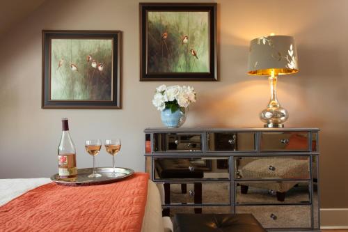 gothic eves inn and spa