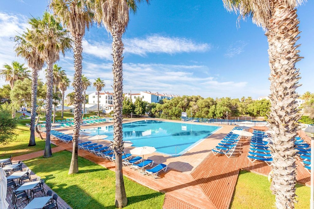 vacances menorca resort