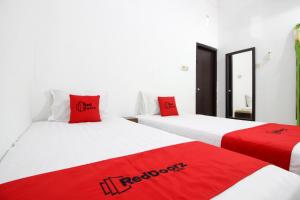 reddoorz near adisucipto airport 3
