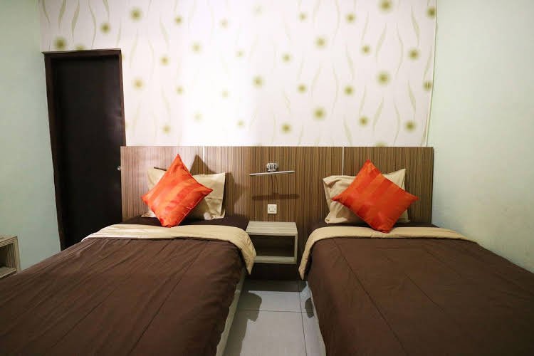 reddoorz near adisucipto airport 3